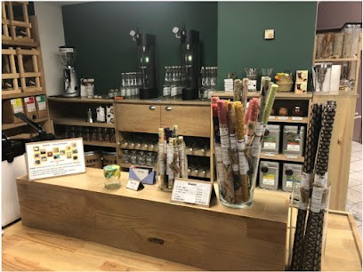 Plum And Bees, Magasin d'Ustensiles de Cuisine à Saint-Laurent-les-Églises