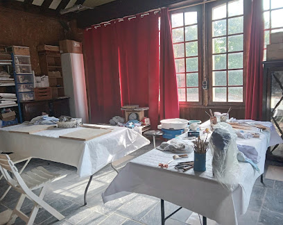 Maison D'art Avec Les Mains, Magasin De Vaisselle à Renazé