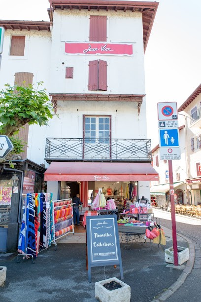 Maison Jean-Vier Saint-Jean-Pied-de-Port, Magasin de Linge de Maison à Saint-Jean-Pied-de-Port